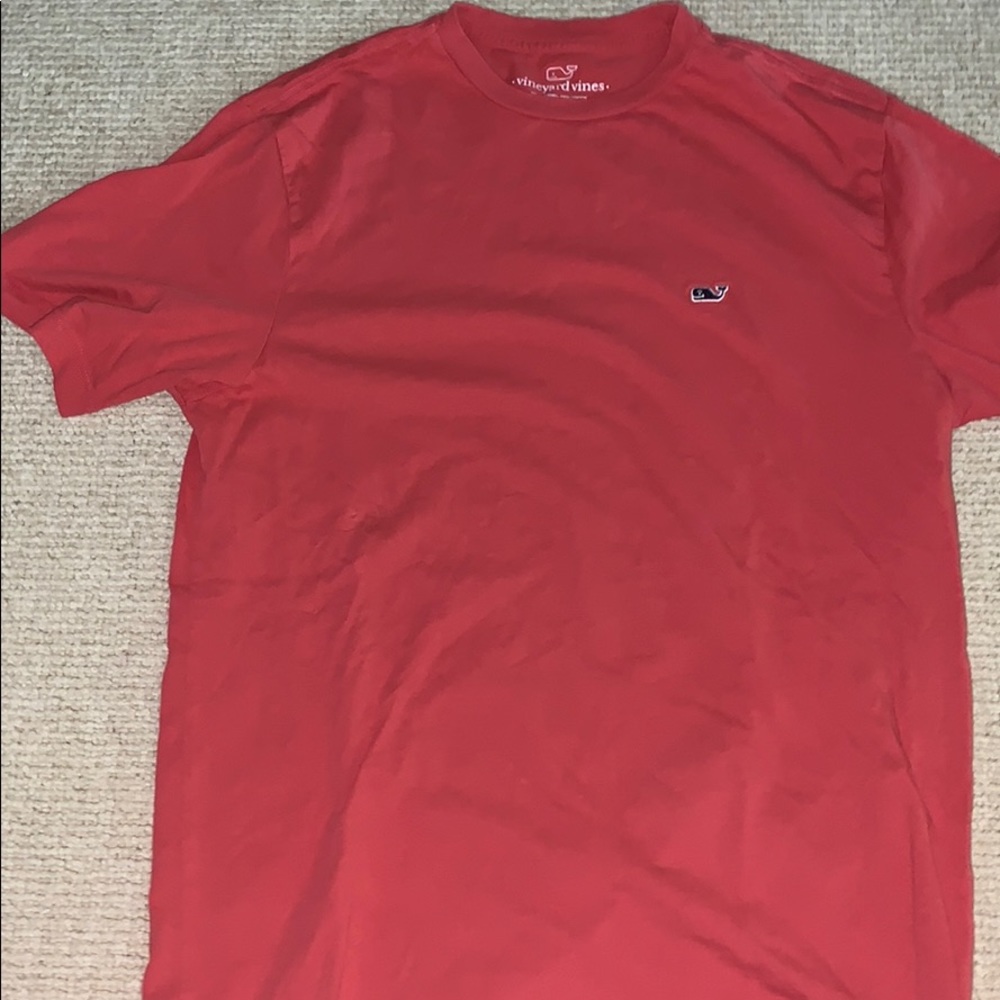 Vineyard vines whale patch tee